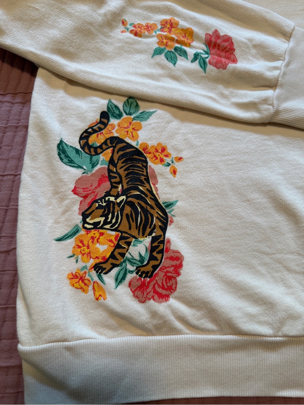 Anthropologie Cream Embroidered Tiger Sweatshirt with Puff Sleeves - Picture 5 of 9